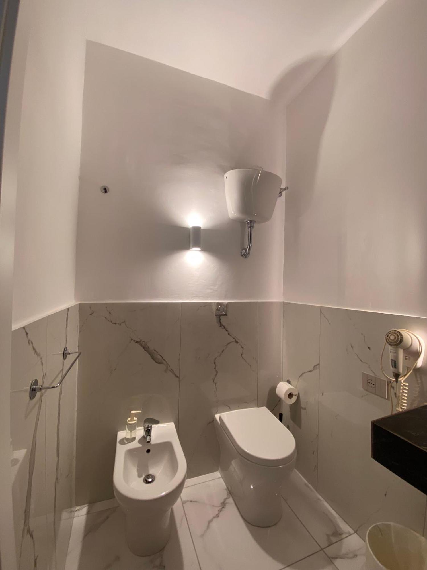 La Dimora Di Marti " Vicino Al Centro Storico Di Napoli" Bed and Breakfast Eksteriør billede